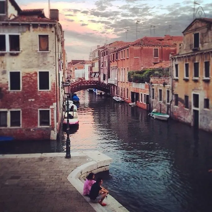 Venice Romantic Home 0*,