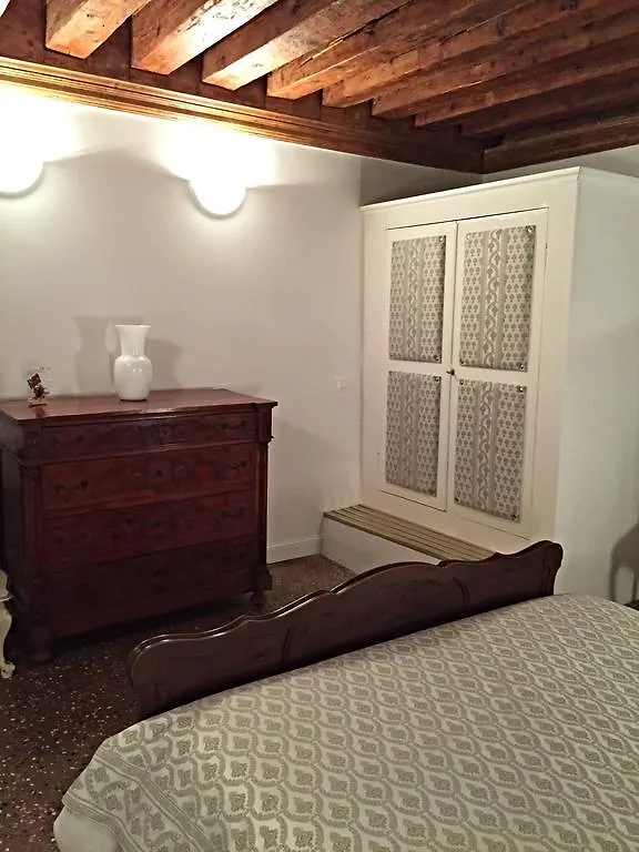 Venice Romantic Home