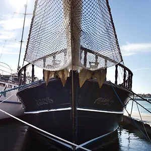 Botel Akos, Venice